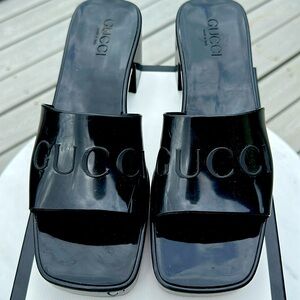 Gucci Rubber Logo Platform Slide Sandal